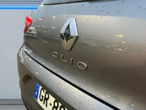 Renault Clio Clio E-Tech full hybrid 145 Evolution - Photo 18