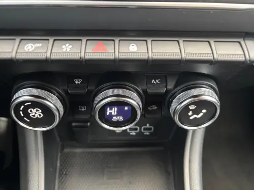 Renault Captur TCe 140 EDC - 21 Intens - Photo 20