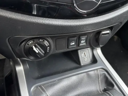 Nissan Navara NAVARA 2.3 DCI 160 KING CAB N-PRO - Photo 21