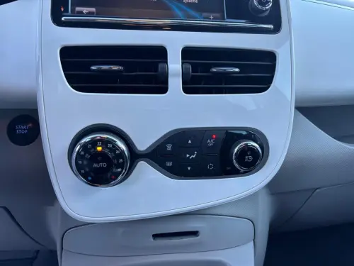 Renault Zoe Life - Photo 20