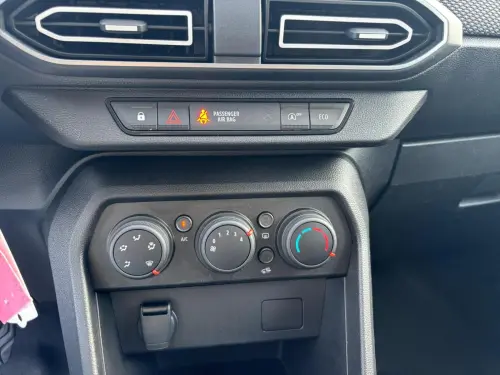Dacia Jogger ECO-G 100 7 places Expression - Photo 22