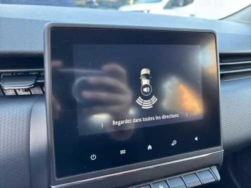 Renault Clio Clio TCe 90 Equilibre - Photo 22