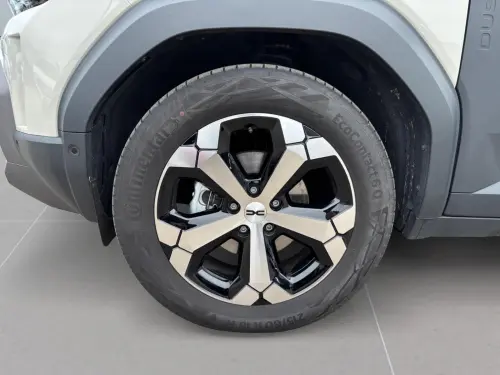 Dacia Duster Hybrid 140 Journey - Photo 8