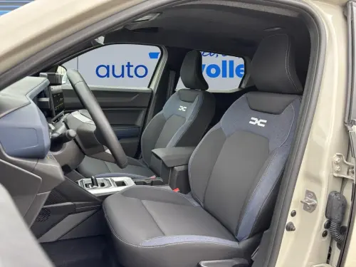 Dacia Duster Hybrid 140 Journey - Photo 9