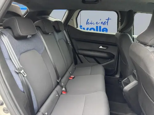 Dacia Duster Hybrid 140 Journey - Photo 17