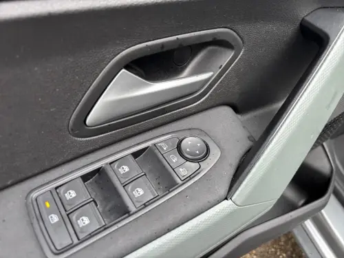 Dacia Duster Hybrid 140 Extreme - Photo 10