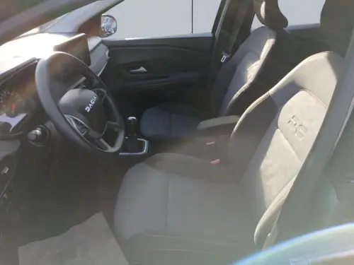 Dacia Sandero ECO-G 100 GSR2 Stepway Extreme + - Photo 9