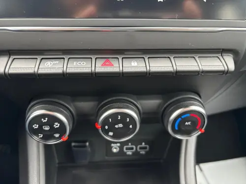 Renault Captur TCe 100 GPL Evolution - Photo 21