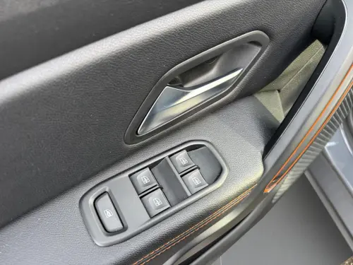 Dacia Duster TCe 150 4x2 EDC Extreme - Photo 10