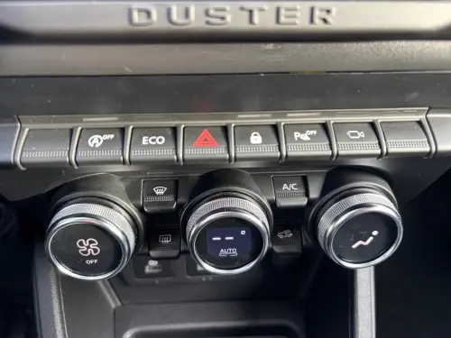 Dacia Duster TCe 150 4x2 EDC Extreme - Photo 22