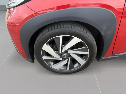 Toyota Aygo Aygo X 1.0 VVT-i 72 S-CVT Design - Photo 8