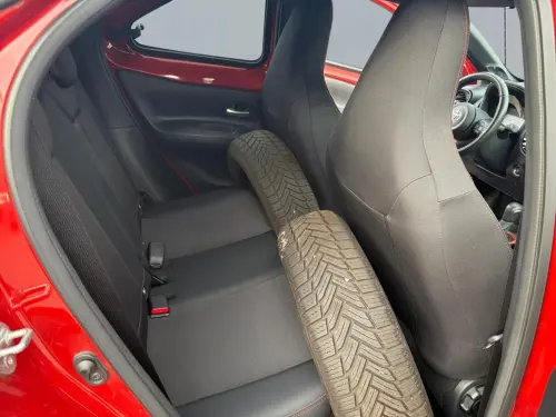 Toyota Aygo Aygo X 1.0 VVT-i 72 S-CVT Design - Photo 17