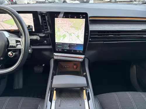 Renault Austral E-Tech hybrid 200 Techno - Photo 14