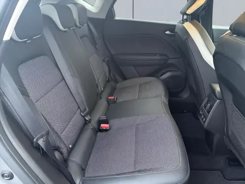 Renault Captur E-Tech 145 - 21 Intens - Photo 17