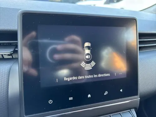 Renault Clio Clio TCe 90 Equilibre - Photo 22