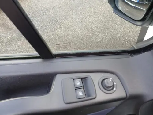 Opel Vivaro Vivaro Combi K2700 L1H1 1.6 CDTI Turbo 120 ch S/S Pack Clim + - Photo 10