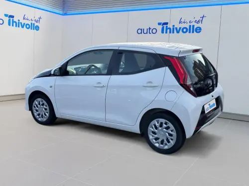 Toyota Aygo Aygo 1.0 VVT-i x-play - Photo 2