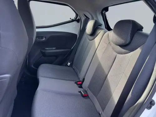 Toyota Aygo Aygo 1.0 VVT-i x-play - Photo 15