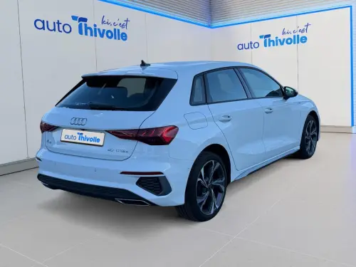 Audi A3 A3 Sportback 40 TFSIe 204 S tronic 6 S Line - Photo 4