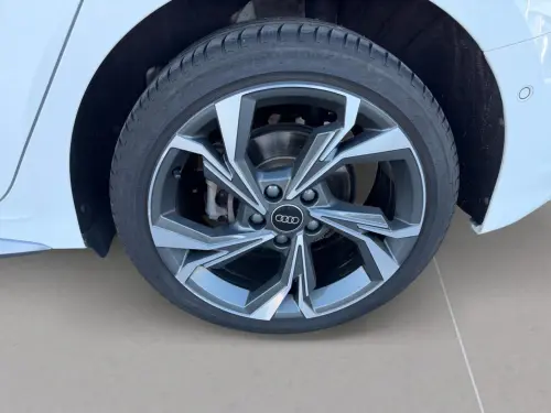 Audi A3 A3 Sportback 40 TFSIe 204 S tronic 6 S Line - Photo 8