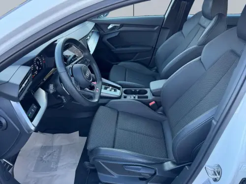 Audi A3 A3 Sportback 40 TFSIe 204 S tronic 6 S Line - Photo 9