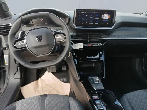 Peugeot 2008 Hybrid 136 e-DCS6 Allure - Photo 11