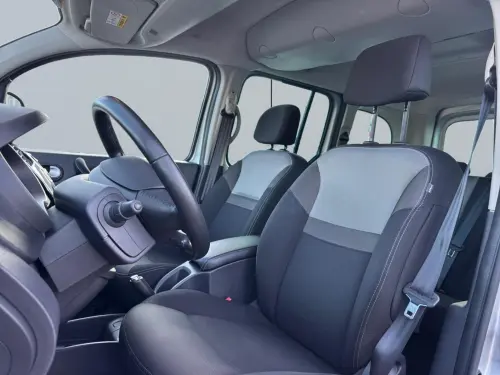 Renault Kangoo Blue dCi 115 Intens - Photo 9