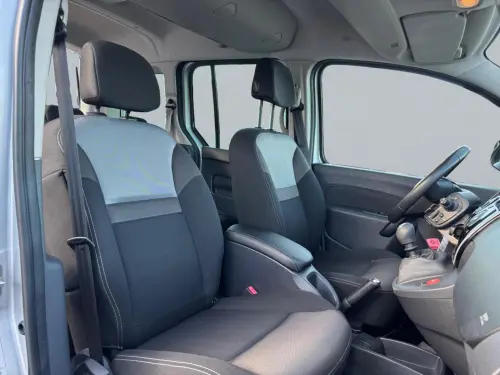 Renault Kangoo Blue dCi 115 Intens - Photo 16