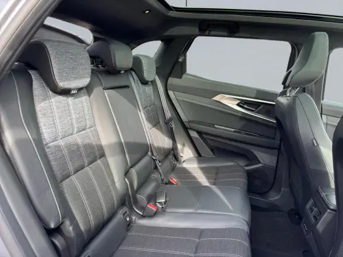 Renault Austral E-Tech hybrid 200 Techno - Photo 17