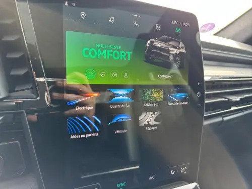 Renault Austral E-Tech hybrid 200 Techno - Photo 20