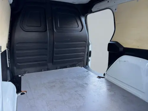 Renault Kangoo BLUE DCI 115 EDC GRAND CONFORT - 22 - Photo 15