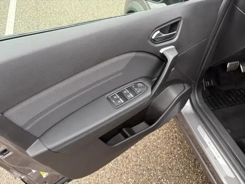 Renault Captur E-Tech full hybrid 145 ch esprit Alpine - Photo 10