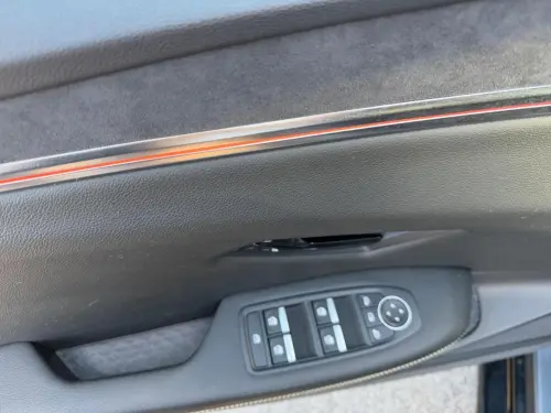 Renault Megane E-Tech Megane E-Tech 220 ch autonomie confort GSR2 Iconic - Photo 10