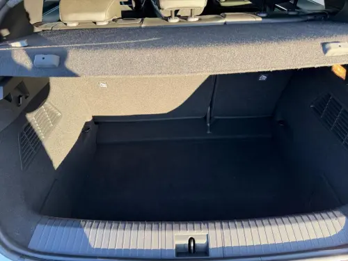 Renault Megane E-Tech Megane E-Tech 220 ch autonomie confort GSR2 Iconic - Photo 18