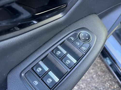 Renault Megane E-Tech Megane E-Tech 220 ch autonomie confort GSR2 Iconic - Photo 10