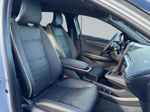 Renault Megane E-Tech Megane E-Tech 220 ch autonomie confort GSR2 Iconic - Photo 16