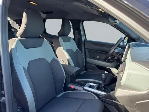 Dacia Duster Mild Hybrid 130 Extreme - Photo 16