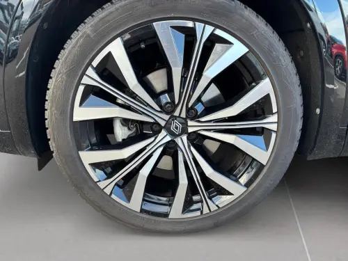 Renault Austral E-Tech hybrid 200 Iconic - Photo 8