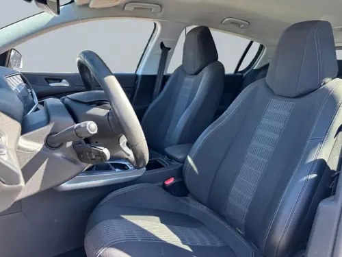 Peugeot 308 PureTech 130ch S&S BVM6 Allure - Photo 9