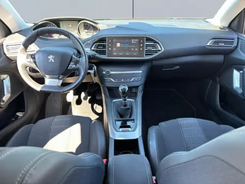 Peugeot 308 PureTech 130ch S&S BVM6 Allure - Photo 11