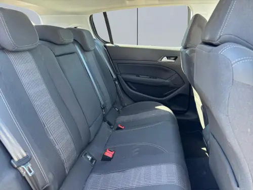 Peugeot 308 PureTech 130ch S&S BVM6 Allure - Photo 17