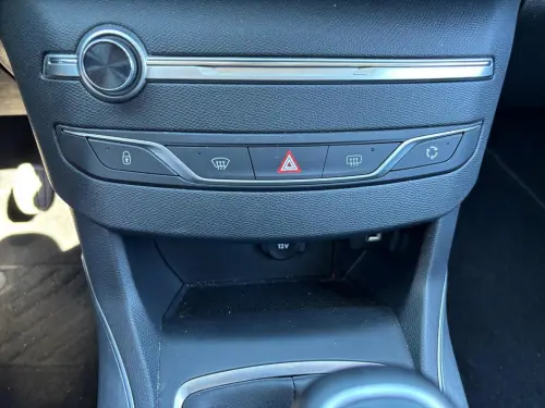 Peugeot 308 PureTech 130ch S&S BVM6 Allure - Photo 21