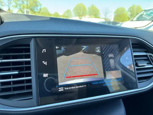 Peugeot 308 PureTech 130ch S&S BVM6 Allure - Photo 22