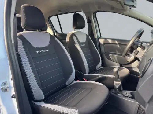 Dacia Sandero TCe 90 Stepway - Photo 16