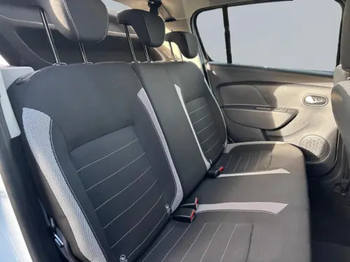 Dacia Sandero TCe 90 Stepway - Photo 17