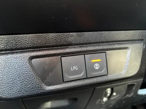 Dacia Sandero ECO-G 100 GSR2 Stepway Extreme + - Photo 22