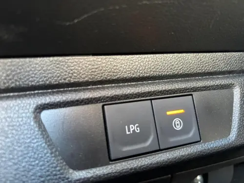 Dacia Sandero ECO-G 100 GSR2 Stepway Extreme + - Photo 23