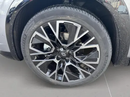 Renault Austral full hybrid E-Tech 200 ch Esprit Alpine - Photo 8