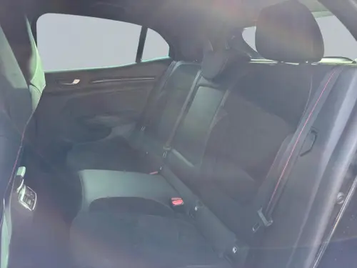 Renault Megane Megane IV Berline TCe 160 EDC R.S. Line - Photo 15