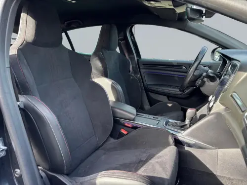 Renault Megane Megane IV Berline TCe 160 EDC R.S. Line - Photo 16